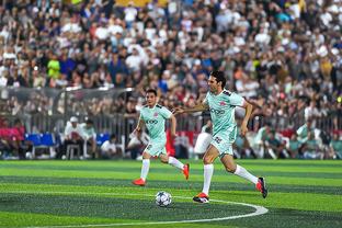 Real bất bại 19 vòng liên tiếp, phá kỷ lục bất bại dài nhất của Ancelotti khi dẫn dắt Real
